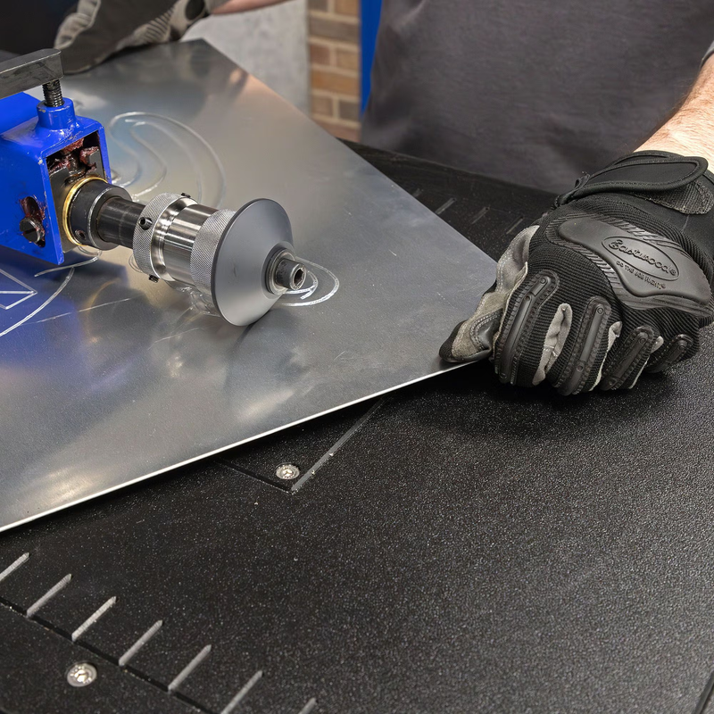 Jamey Jordan Signature Bead Roller Table In Use 3