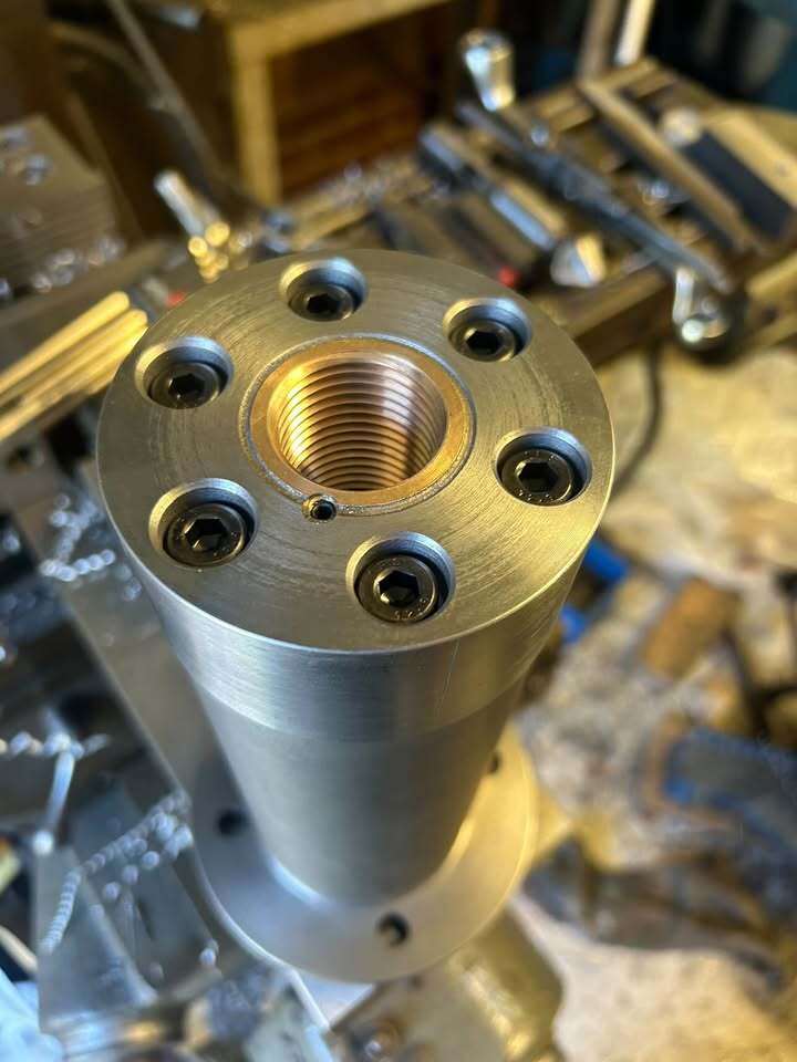 Lambco 42in Cast Iron English Wheel Jack Screw Thread